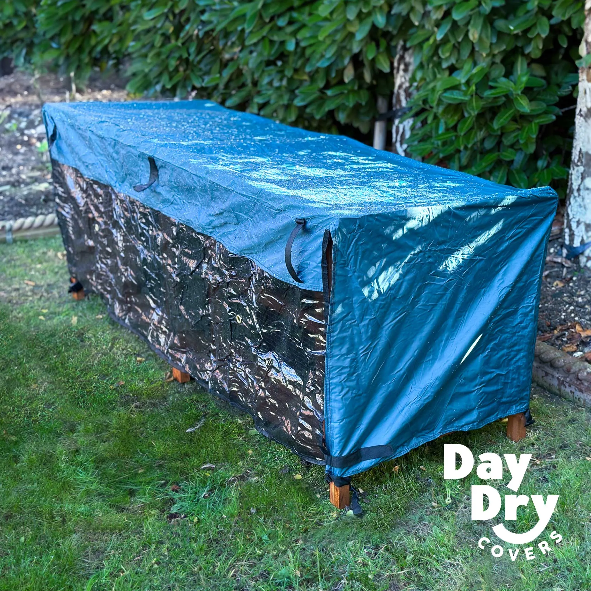 4ft Single Rabbit Hutch Cover Day Dry™ Rain Cover