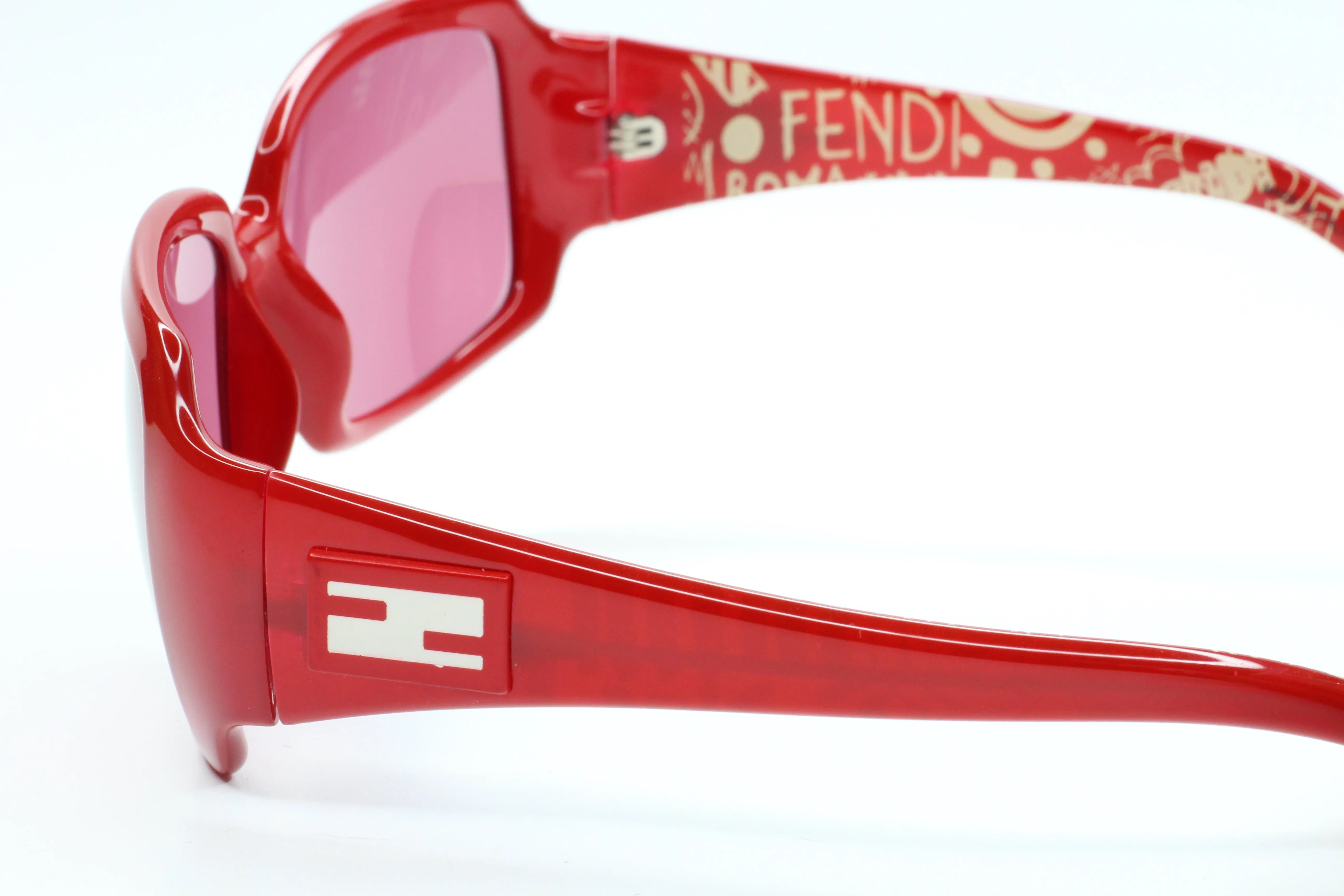 Fendi FS507 624 Red Art Wrap Gradient Designer Italy Sunglasses