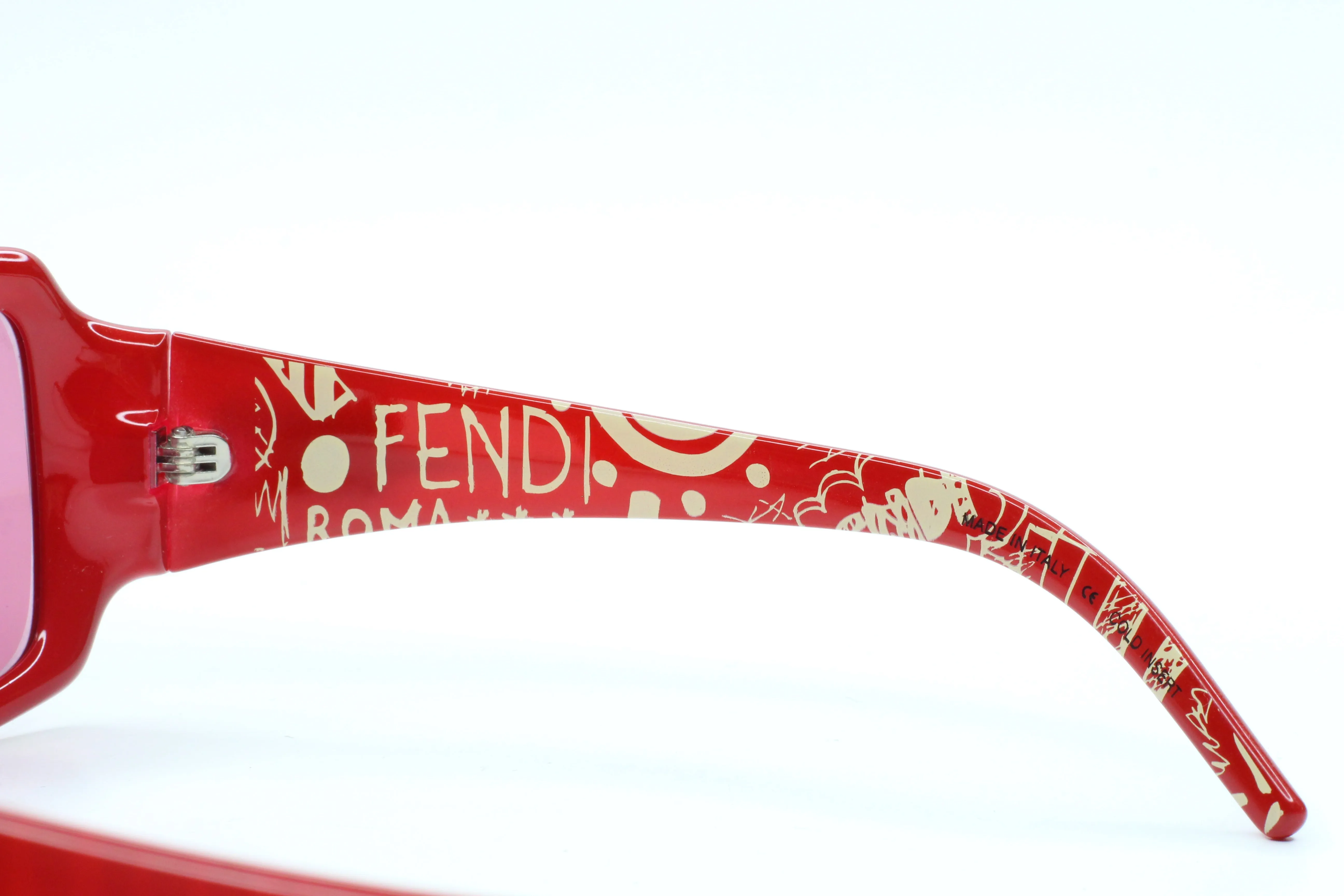 Fendi FS507 624 Red Art Wrap Gradient Designer Italy Sunglasses