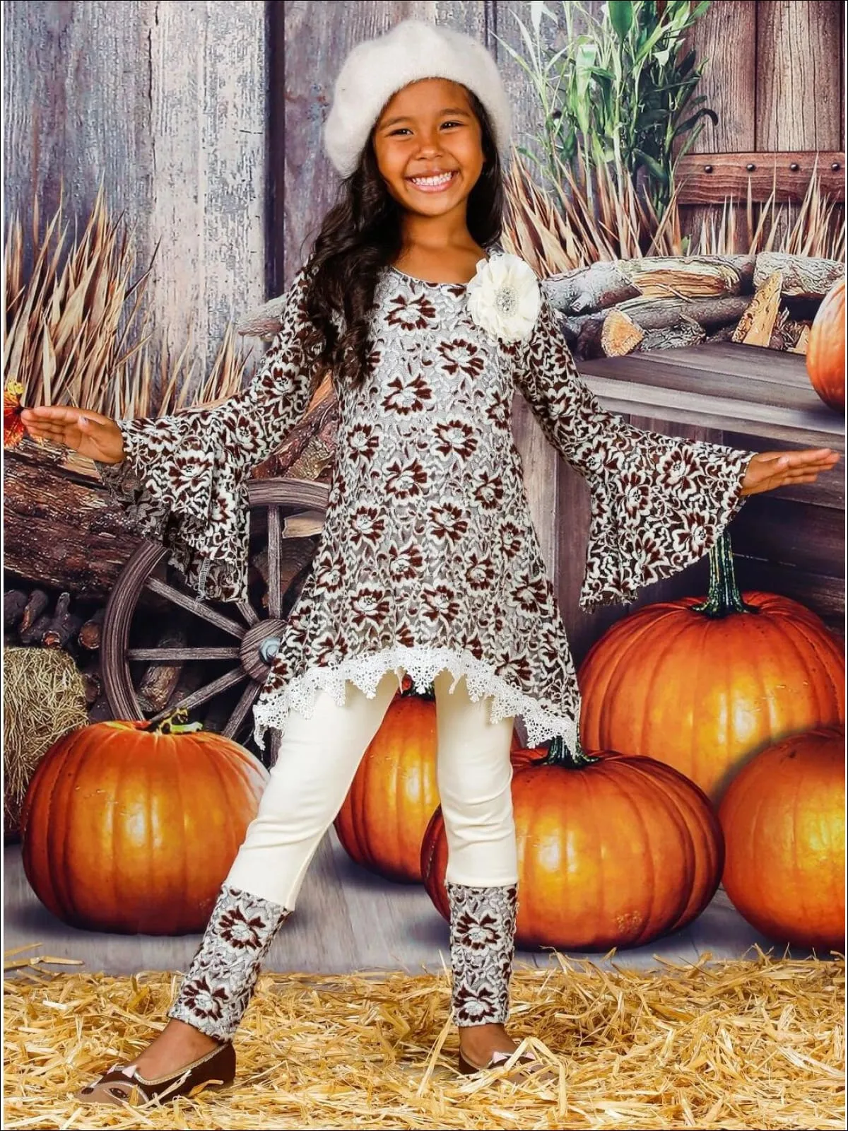 Girls Lace Bell Sleeve Crochet Hem Side Tail Tunic And Cuffed Legging Set