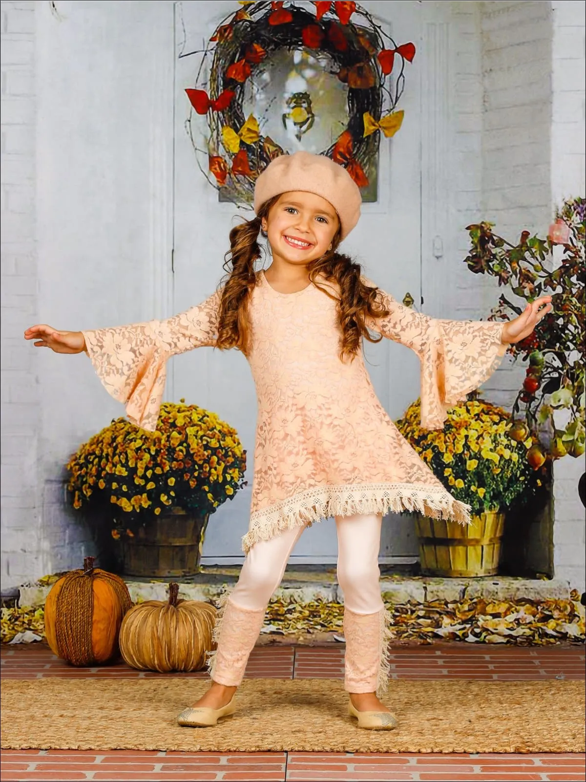 Girls Lace Bell Sleeve Crochet Hem Side Tail Tunic And Cuffed Legging Set