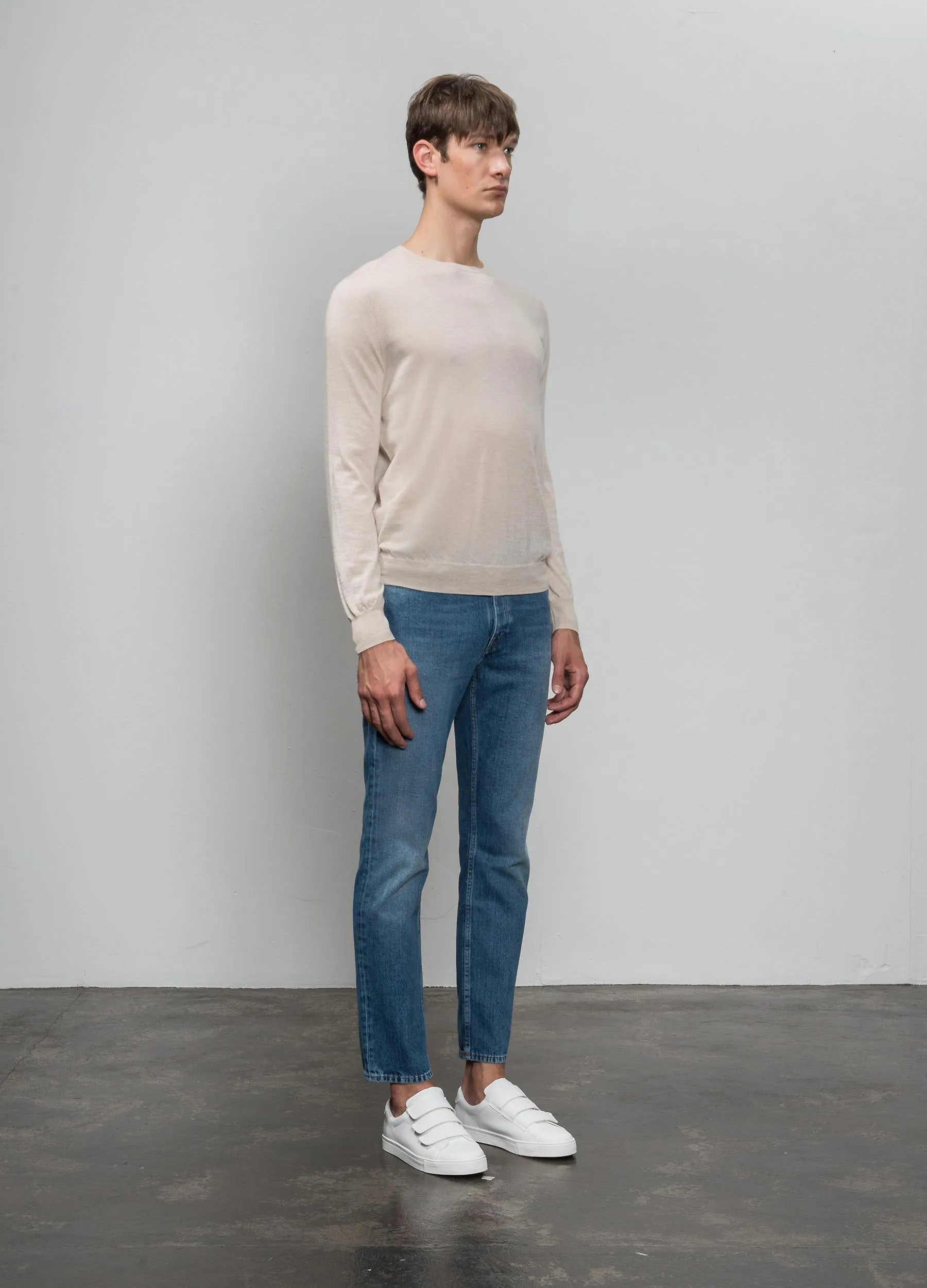 Men Lightweight Crew Neck_Porridge