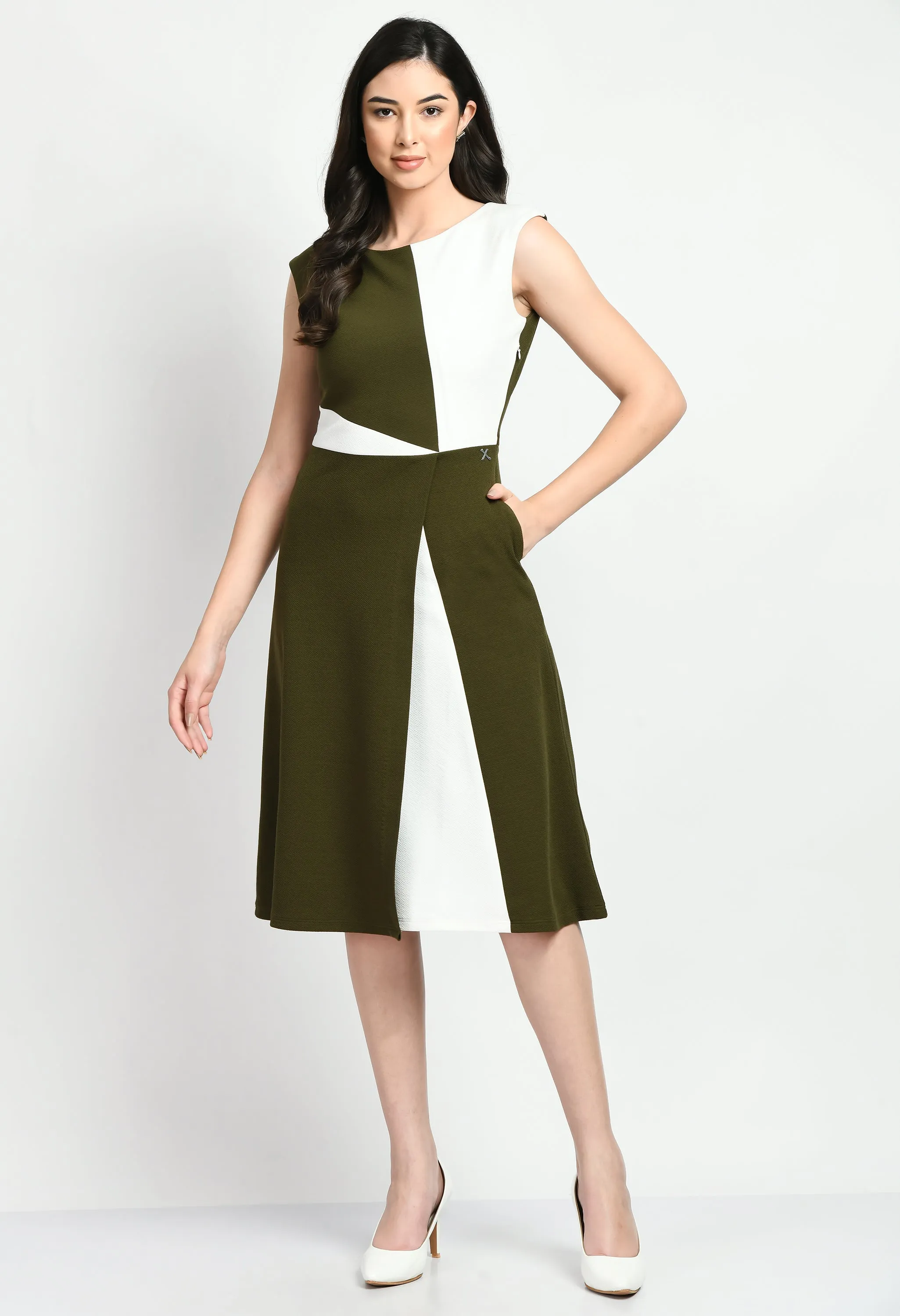 Olive & White Cotton Blend Elegance Block A-Line Wrap Dress