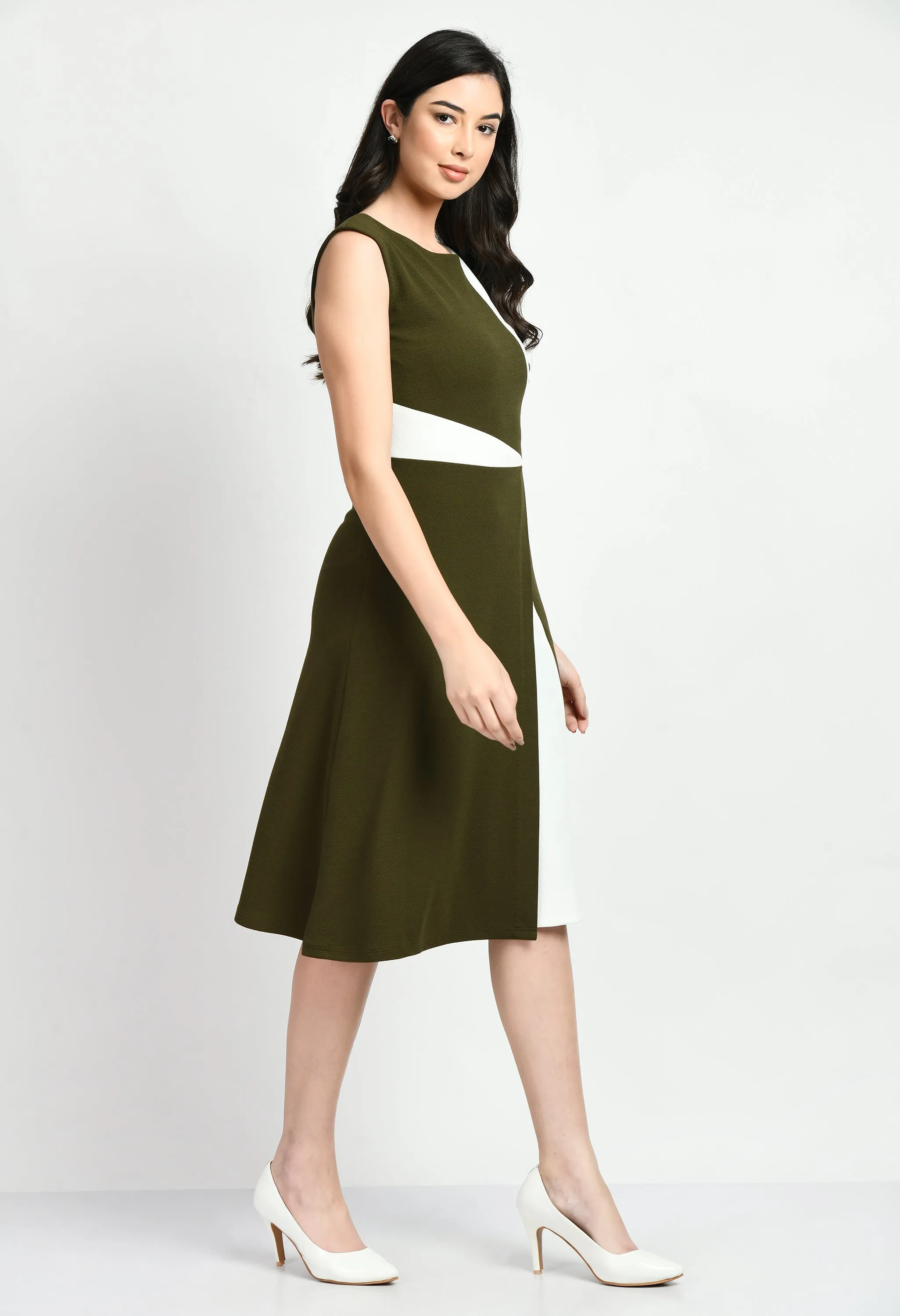 Olive & White Cotton Blend Elegance Block A-Line Wrap Dress