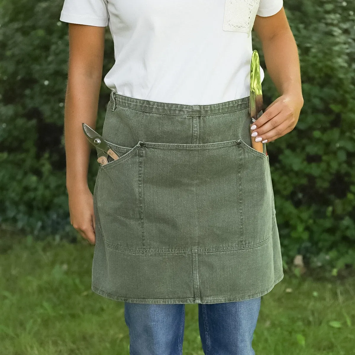 Short Cotton Half Apron With Pockets