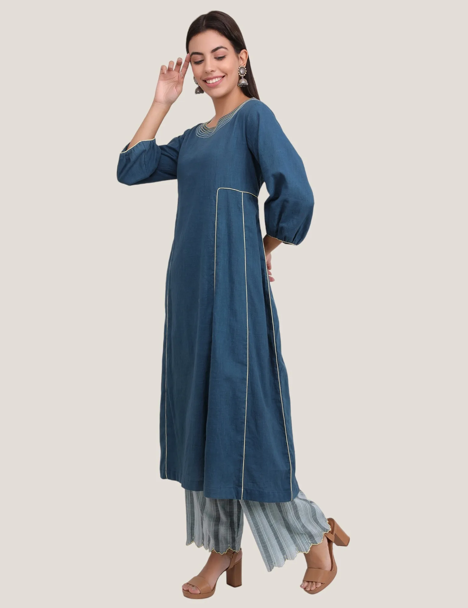 Side Panelled Kurta Set- Blue