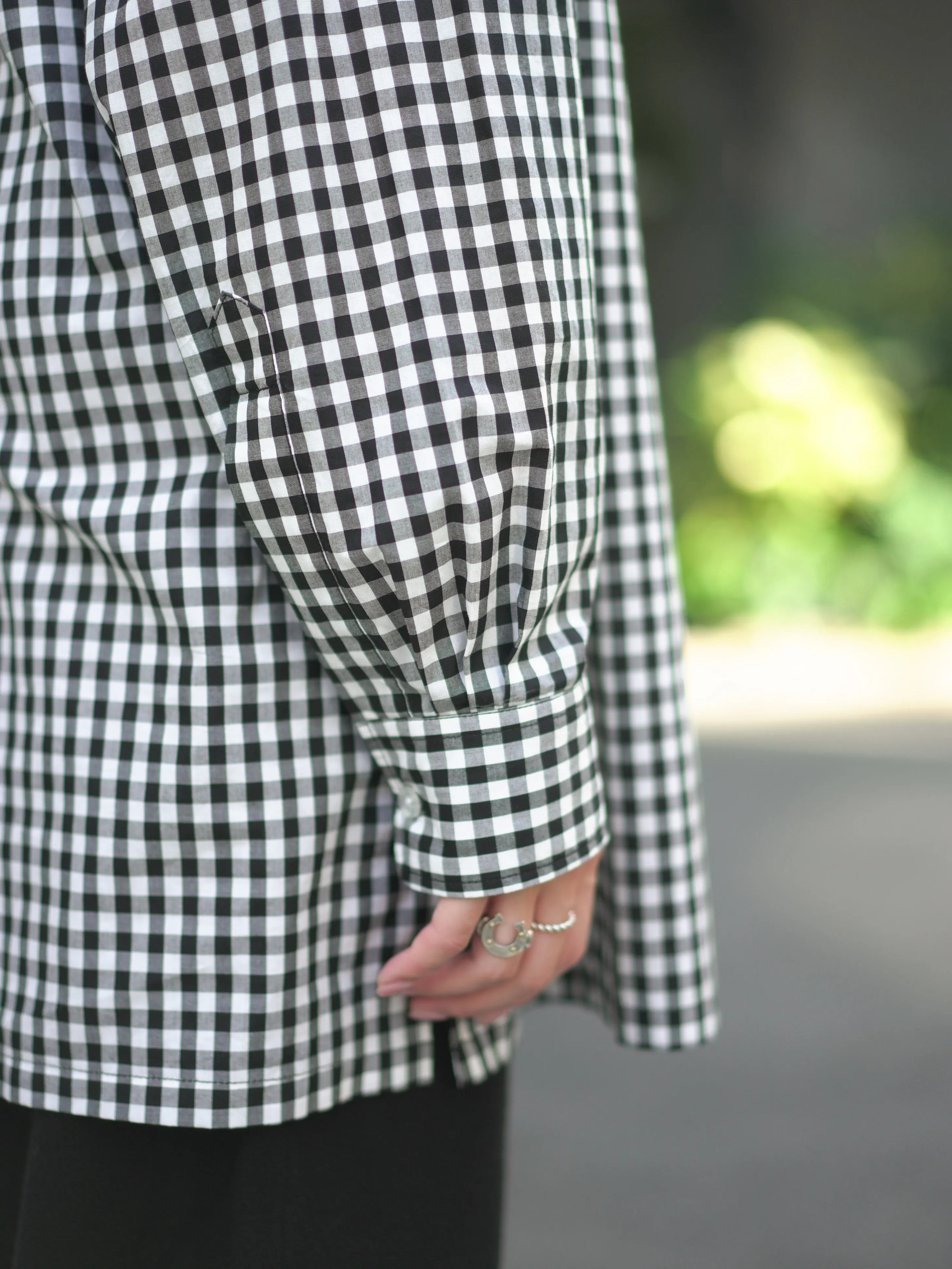 The Big Square Shirt - Gingham Black