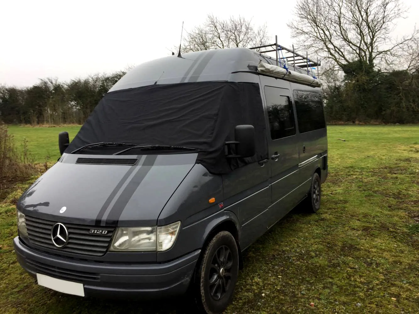 VW LT / Mercedes Sprinter 95-06 Screen Cover - Deluxe Plain